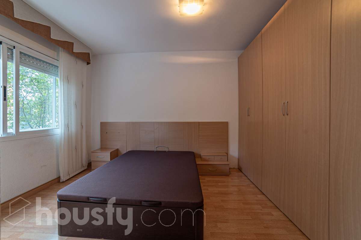 Piso en alquiler en Carrer Bonestar,  Cornellà de Llobregat-4