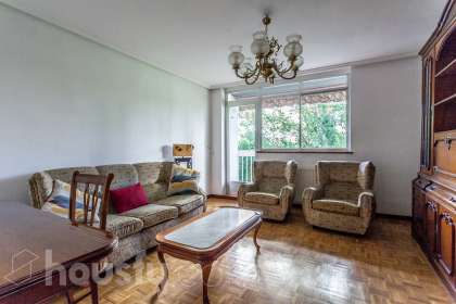 Piso en Calle Camarena