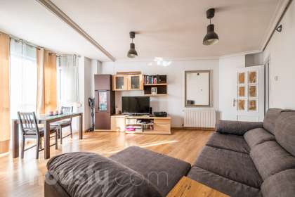 Piso en Calle de Indalecio Fernández