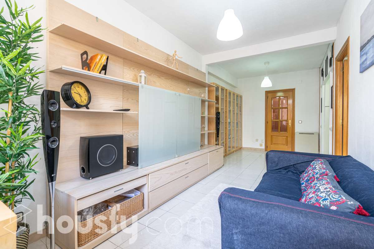 Piso en alquiler en Avenida de la Ciudad de Barcelona, Retiro, Madrid-3