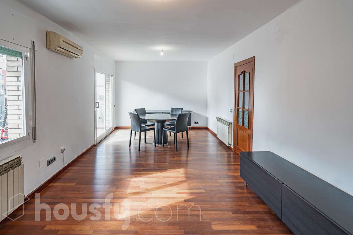 Piso en venta en CR VIC,  Manresa-0