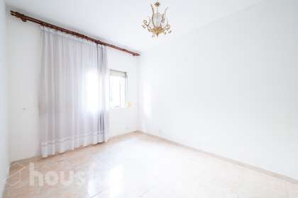 Bajo en Paseo de Arroyomolinos