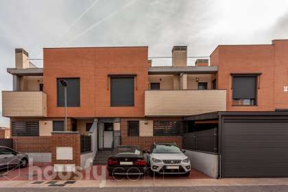 Casa en Calle de las Naciones Unidas