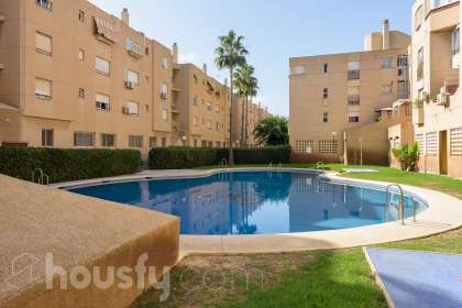 Piso en Calle Acacias de Guadalmar