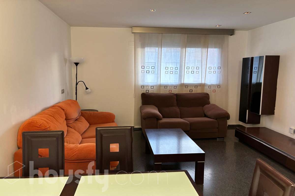 Piso en alquiler en Carrer Fernando Narbón,  Aldaia-1