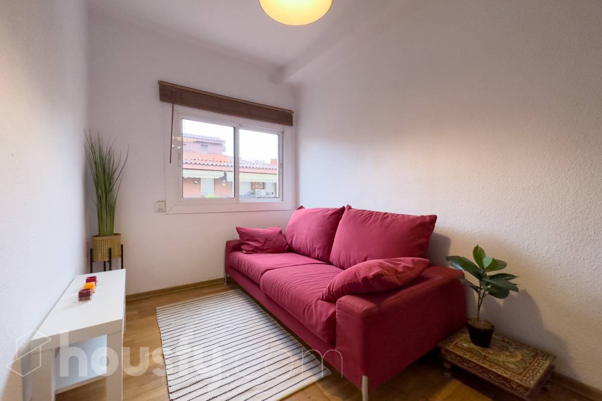 Piso en alquiler en Carrer de la Bòbila, Sants-Montjuïc, Barcelona-0