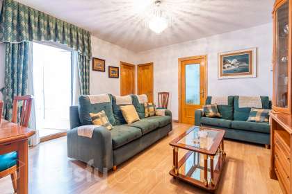 Bajo en Calle San Florencio