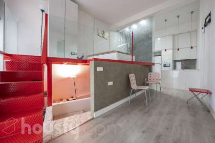 Bajo en Calle de Manuel Maroto