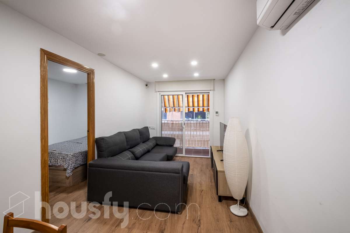 Piso en venta en CL SALVADOR BARONE,  Viladecans-4