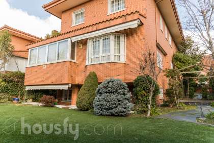 Casa en Calle Alba de Tormes