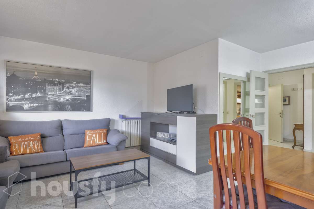 Casa en venta en Carrer del Berguedà,  Rubí-2