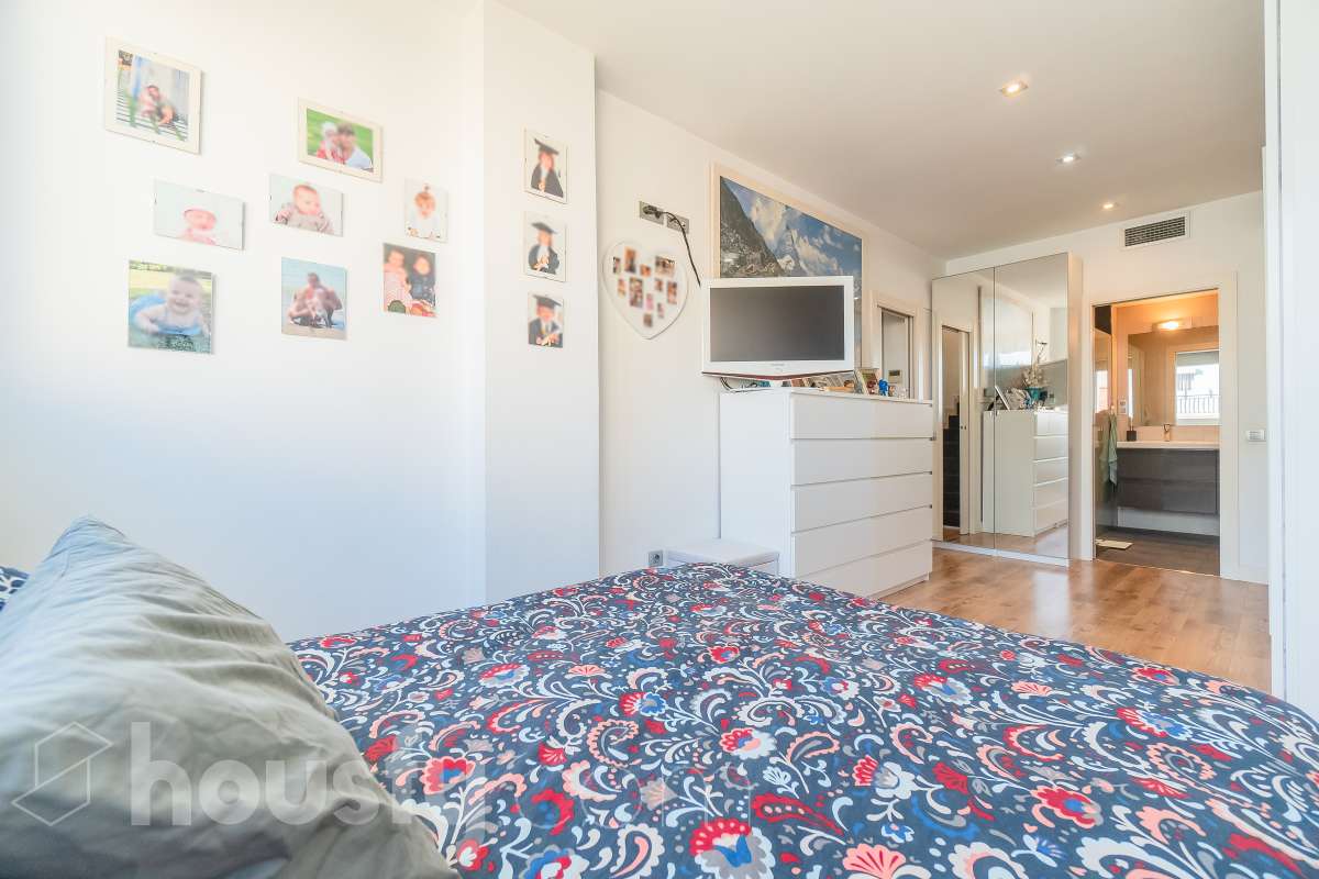 Dúplex en alquiler en Carrer del Nord,  Viladecans-4