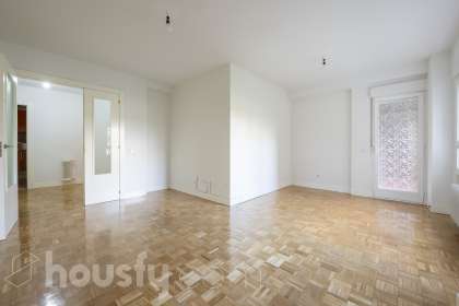 Piso en Calle de La Rioja