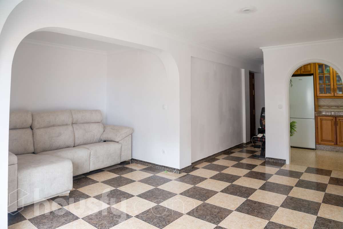 Piso en venta en Urbanización Averroes,  Algeciras-0