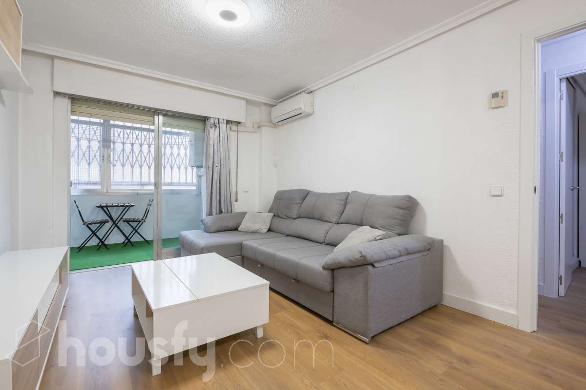 Piso en alquiler en Calle Monte de Montjuich, Villa de Vallecas, Madrid-0