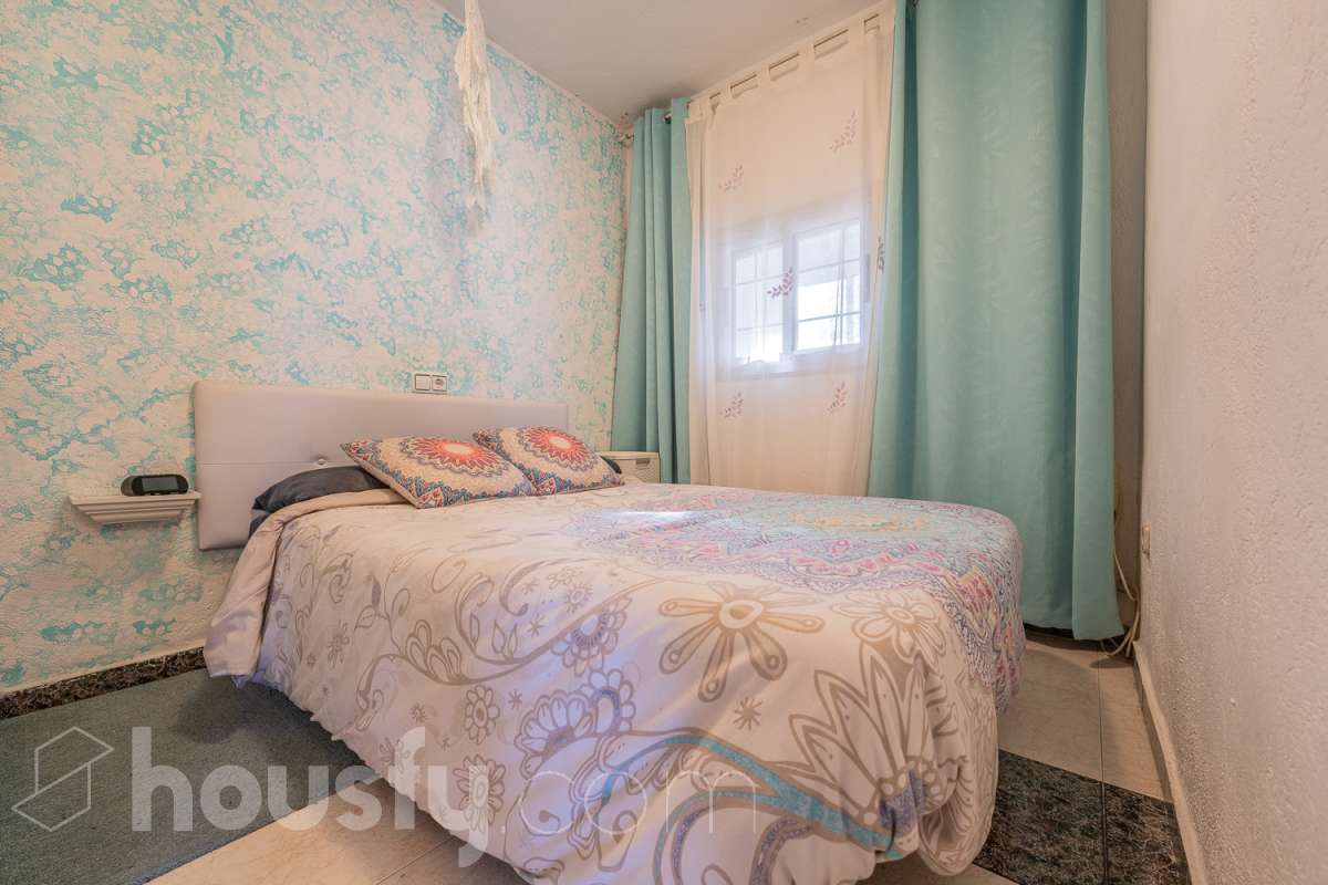 Casa en alquiler en Carrer Baix Penedès,  Caldes de Malavella-1