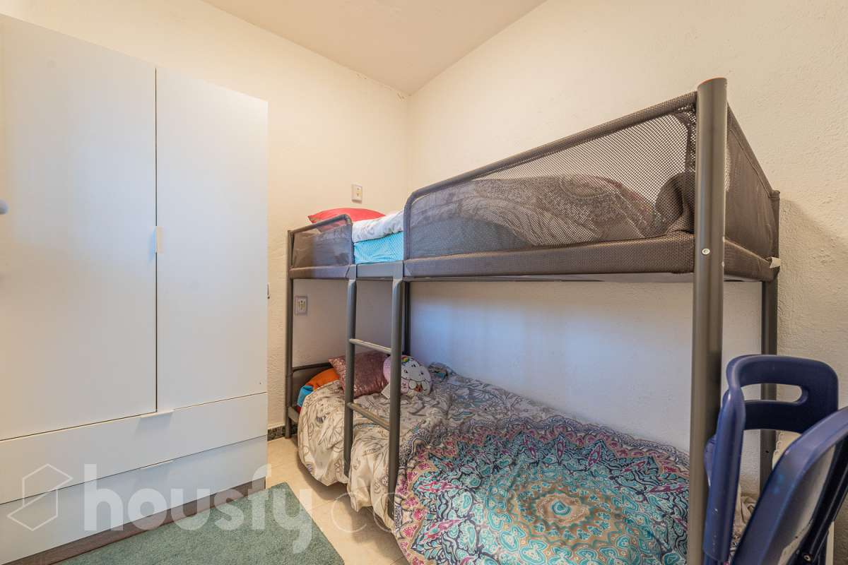 Casa en alquiler en Carrer Baix Penedès,  Caldes de Malavella-3