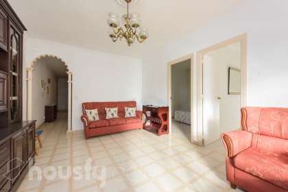 Piso en Calle Armengual de la Mota