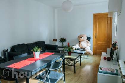 Piso en Calle de María Ignacia