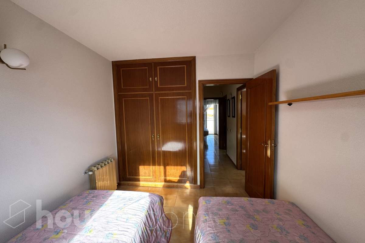 Casa en alquiler en Calle del Potro,  Canencia-3