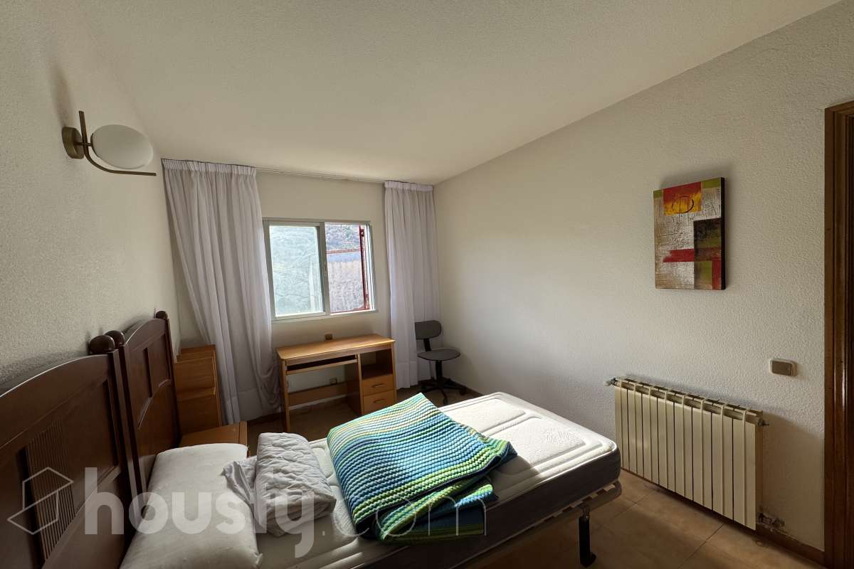 Casa en alquiler en Calle del Potro,  Canencia-4