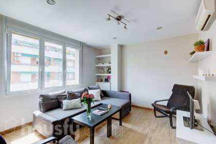 Piso en Calle Tamarit