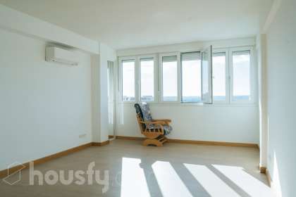 Piso en Avenida de Monforte de Lemos