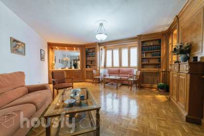 Piso en Calle del Consenso