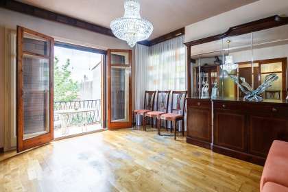 Casa en Carrer Dissabte