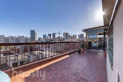 Ático en Carrer d'Enric Morera