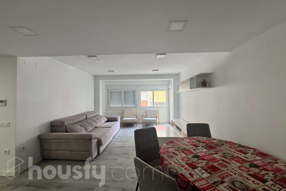 Piso en alquiler en Carrer del Taquígraf Martí,  Tarragona-0