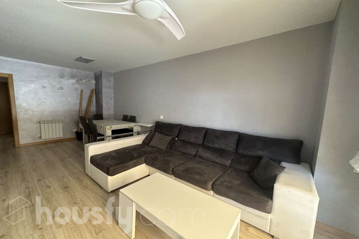 Piso en alquiler en Paseo de la Republica Dominicana,  Parla-2