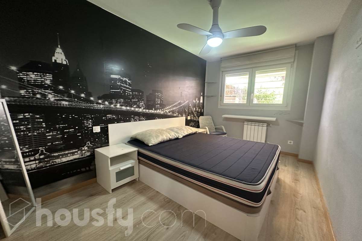 Piso en alquiler en Paseo de la Republica Dominicana,  Parla-4