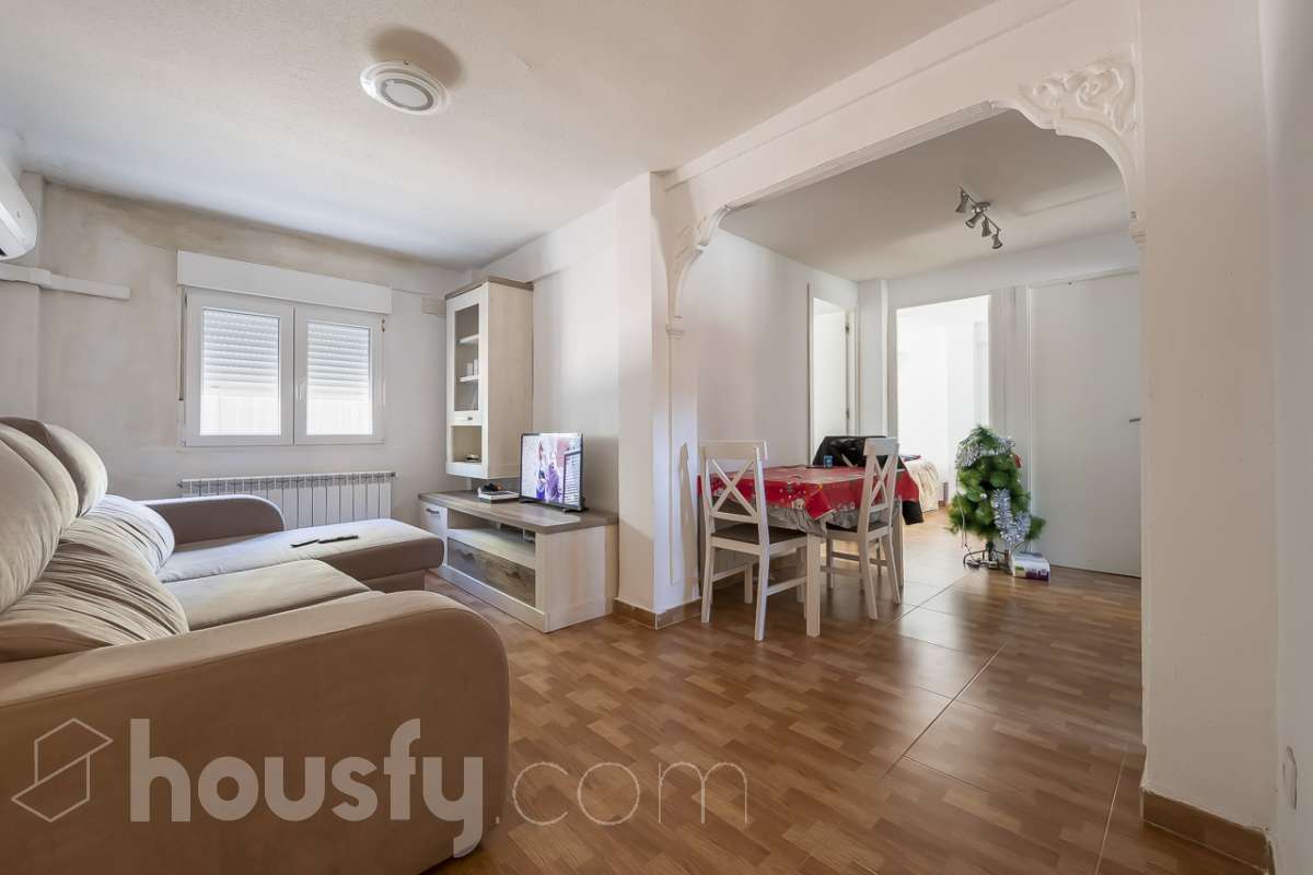 Bajo en venta en Calle Camarma,  Alcalá de Henares-2