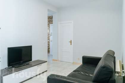 Piso en Calle Capellanes