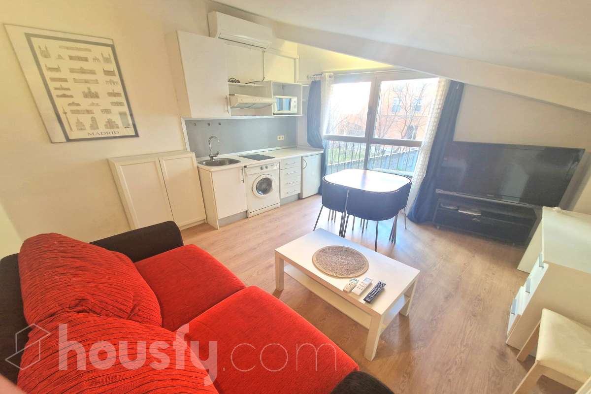 Piso en alquiler en Calle de Beatriz Galindo, Centro, Madrid-1