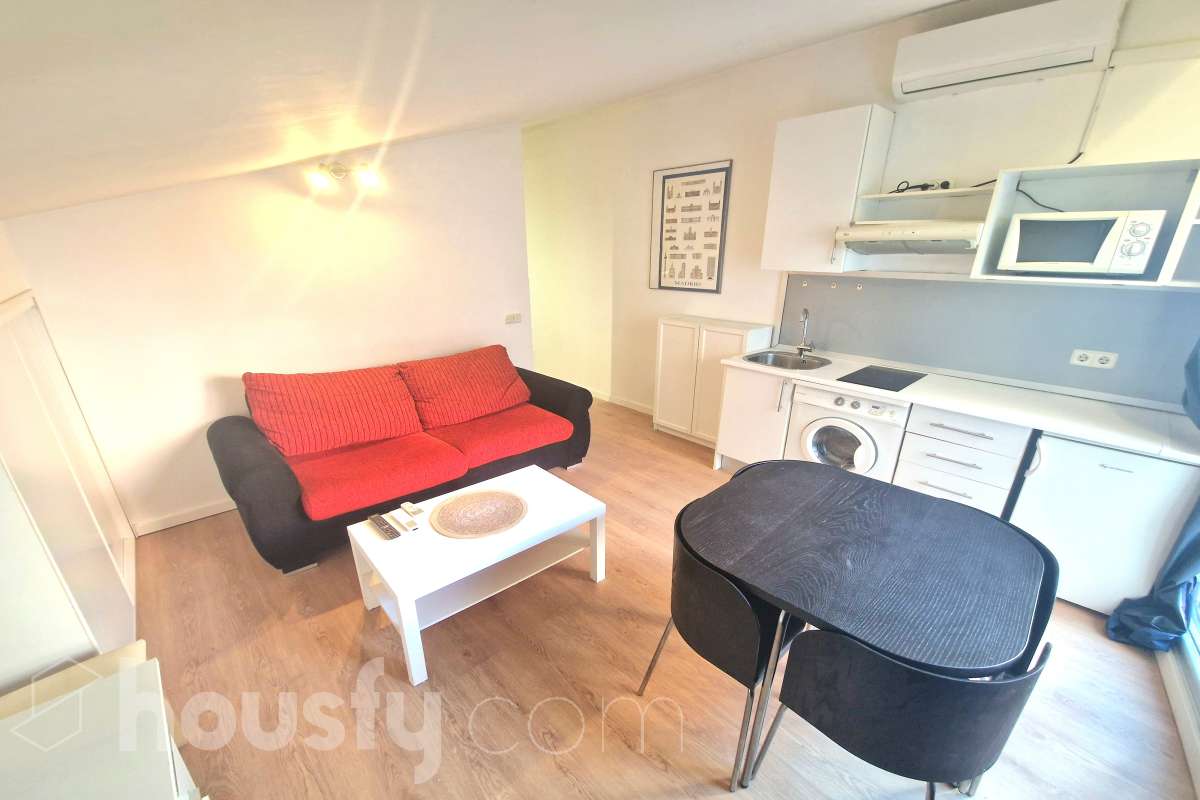 Piso en alquiler en Calle de Beatriz Galindo, Centro, Madrid-2