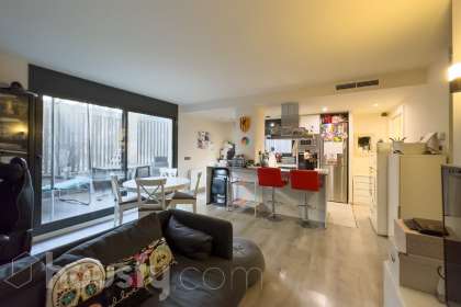 Dúplex en Calle d'Enric Morera