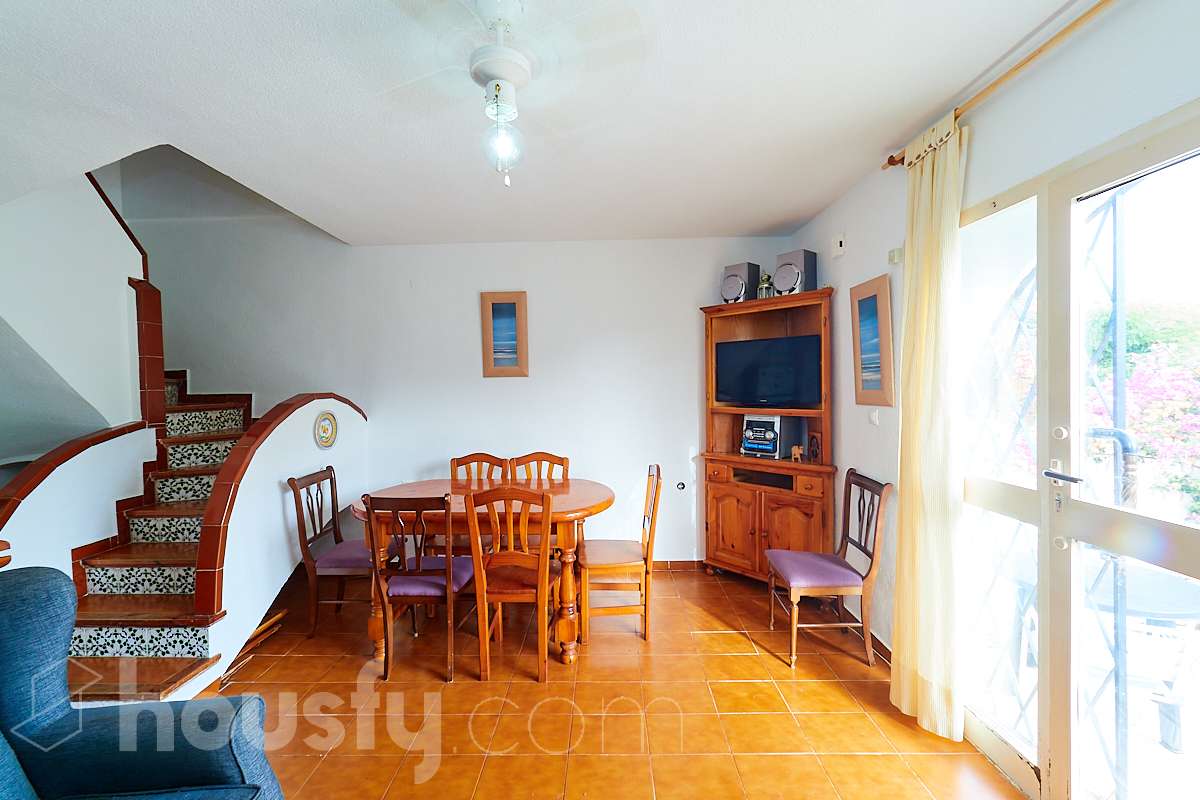 Piso en alquiler en Avinguda de l'Amerador,  El Campello-2