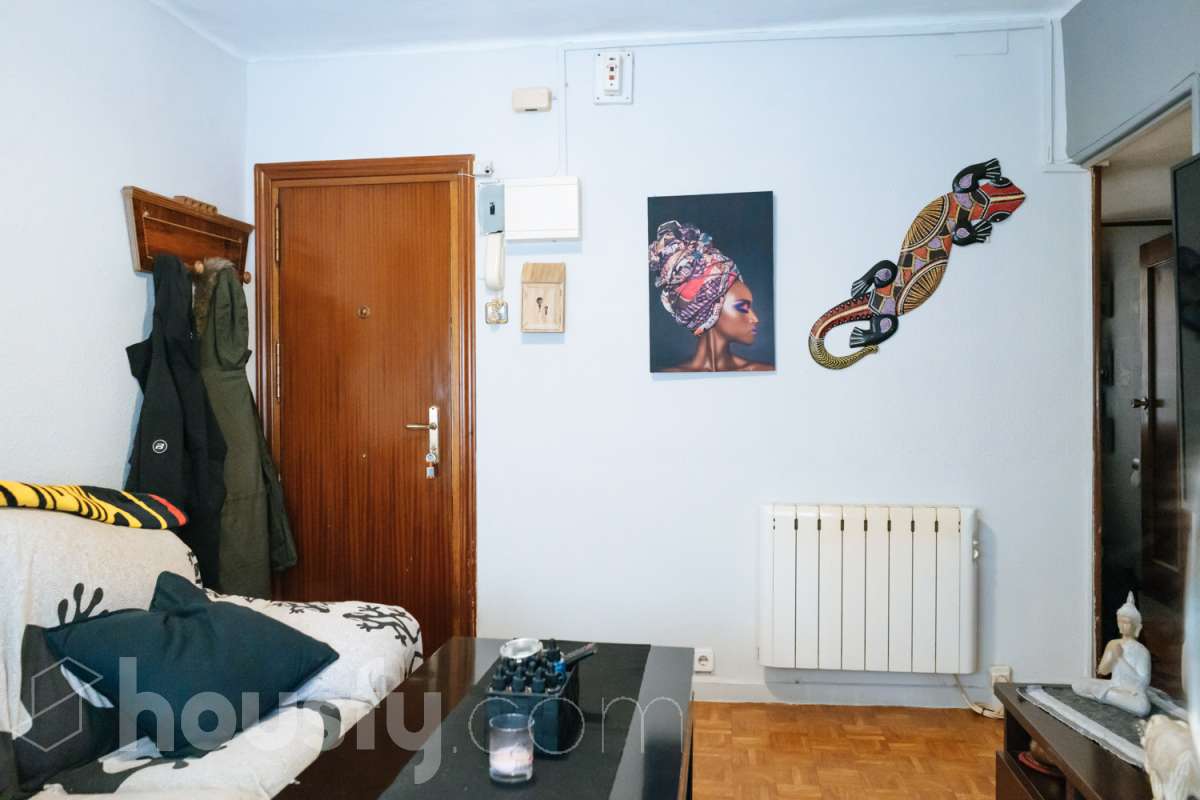 Piso en venta en Plaza de la Sierra Carbonera, Puente de Vallecas, Madrid-1