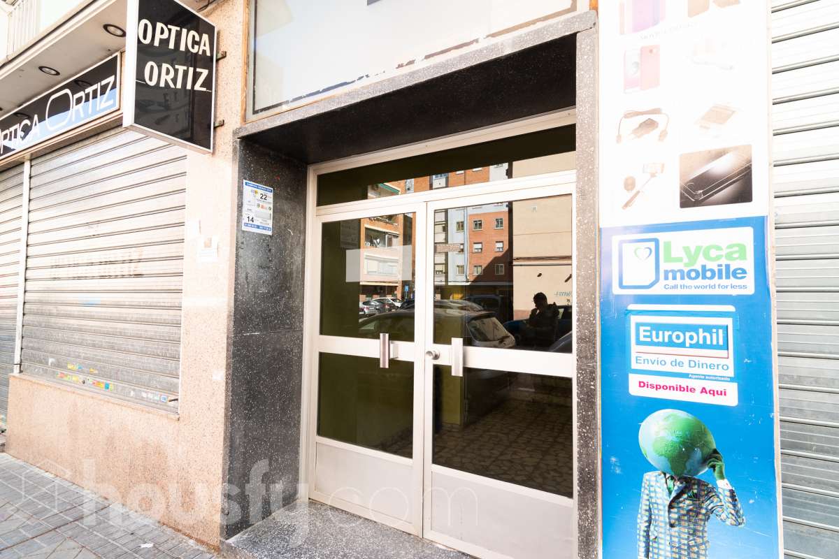Piso en venta en Calle de Carabelos, Usera, Madrid-3