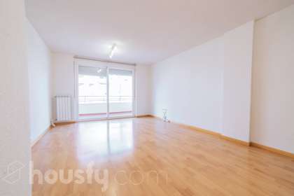 Piso en Calle Olímpica Conchita Puig