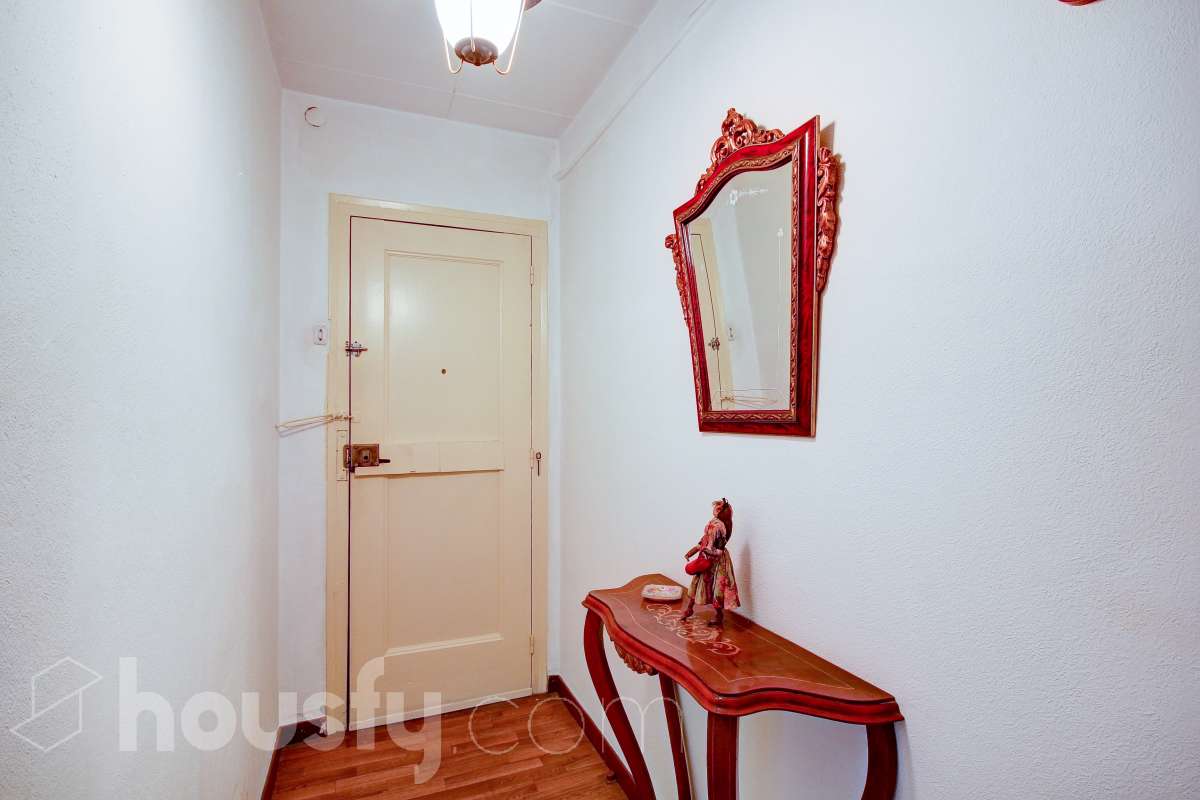 Piso en venta en Carrer del Llorer, La Florida - Les Planes, L'Hospitalet de Llobregat-3