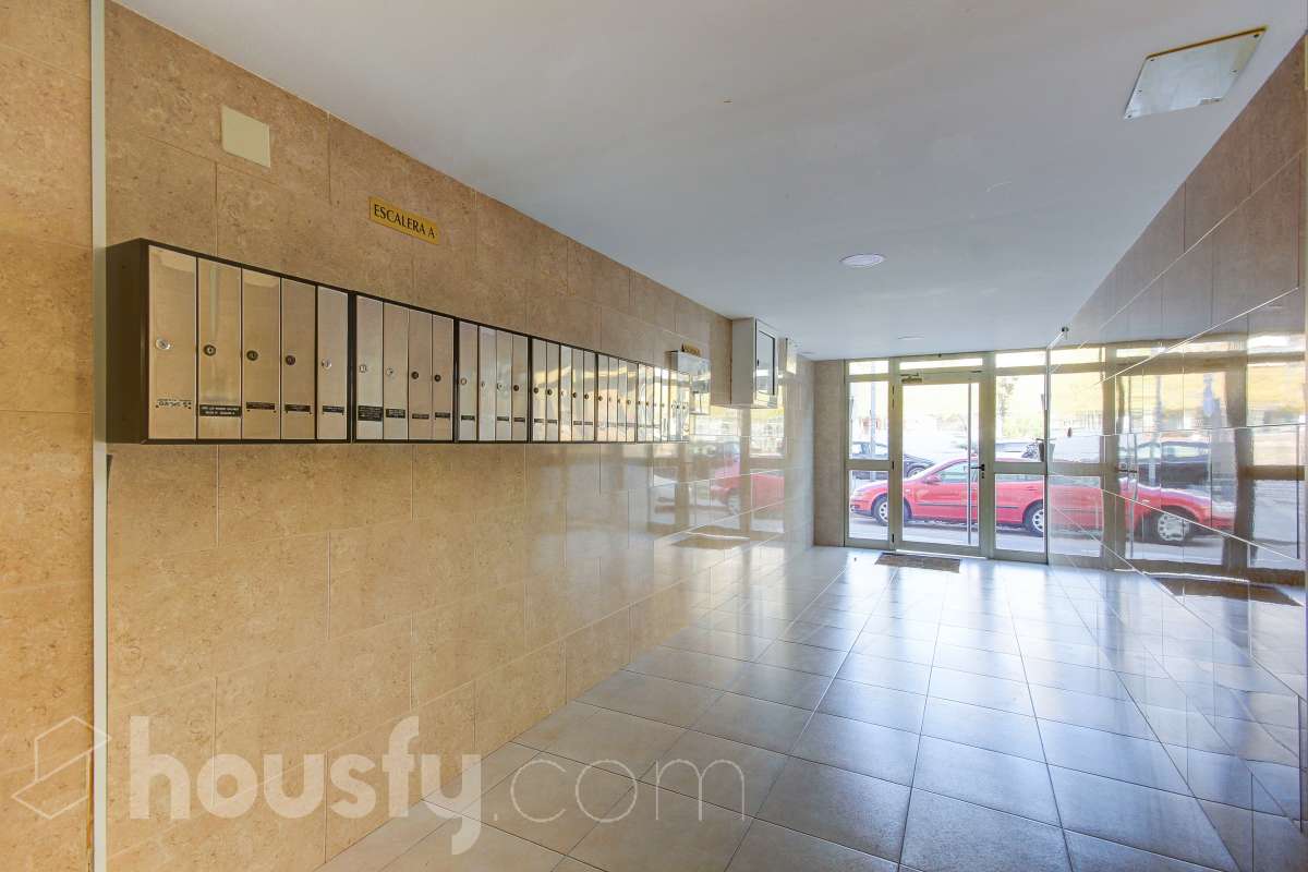 Piso en alquiler en Carrer del Llevat,  Viladecans-2