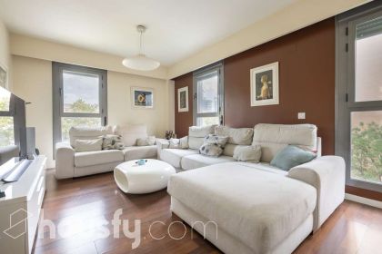 Piso en Calle Estrella Hadar