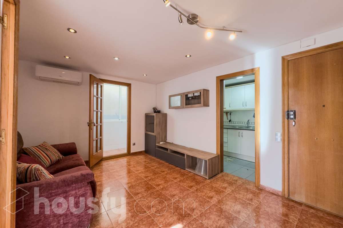 Piso en alquiler en Ronda de Sant Pau, Eixample, Barcelona-1