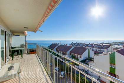 Piso en Carretera N-II, km 642, Urbanización Costamar, Edificio Pingüino,