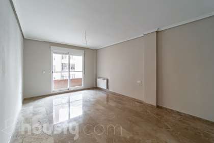 Piso en Avenida Ramón y Cajal