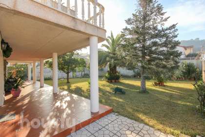 Casa en venta en CL JOAN MARAGALL,, Sant Andreu de la Barca-0