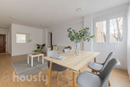 Piso en Calle Pico de los Artilleros